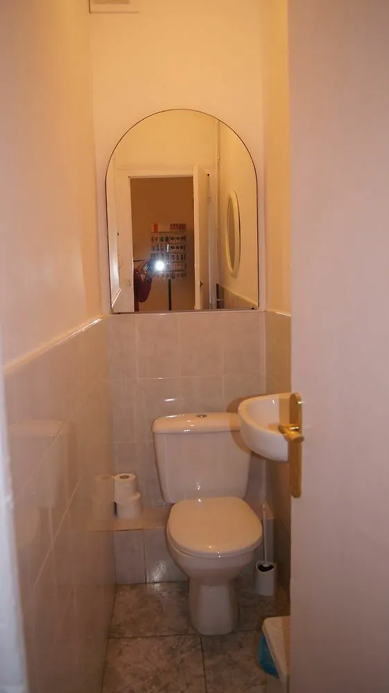 Pension Arosa Barcelona Guest house